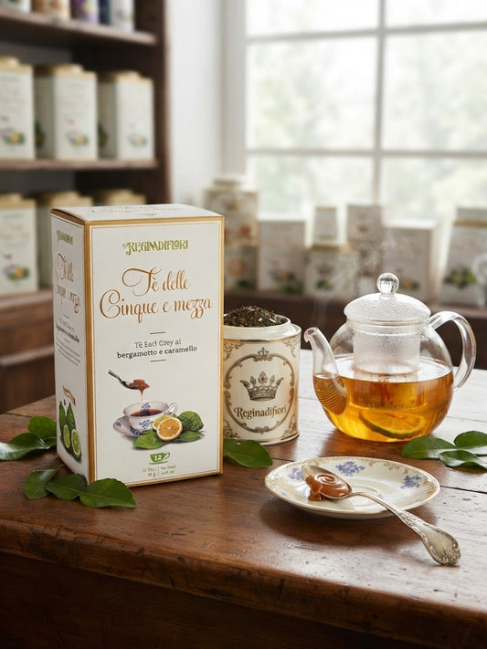 Un invito al relax che non si può rifiutare
Lasciati conquistare dal fascino senza tempo di "Tè delle Cinque e mezza" di Reginadifiori.